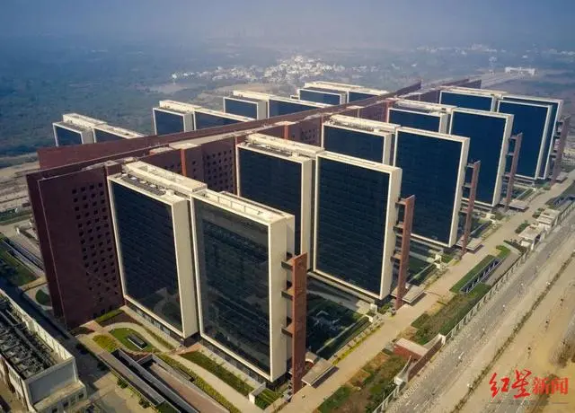 印度启用世界上最大办公楼群_印度政府办公大楼_微信办公群