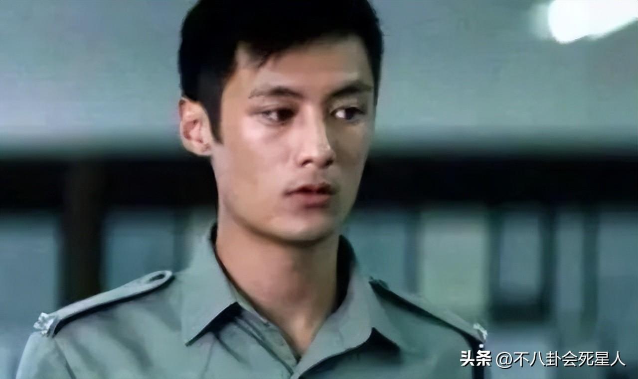 满脸皱纹写沧桑_脸上布满沧桑的皱纹_