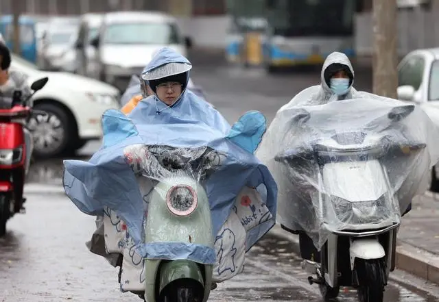 大风寒潮冰冻暴雪四预警齐发_寒潮大风天气_极寒大风大雪天气应急预案