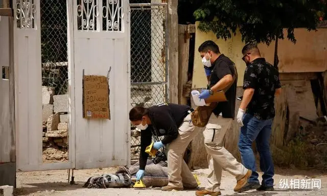 墨西哥毒贩杀警察_墨西哥两名市长候选人相继被杀_墨西哥市长遭枪杀
