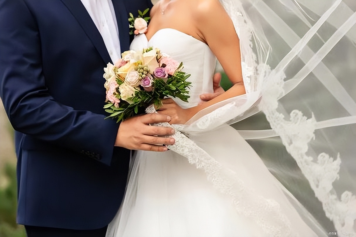 合法结婚年龄下调_建议法定结婚年龄下调_建议法定结婚年龄调低至18周岁