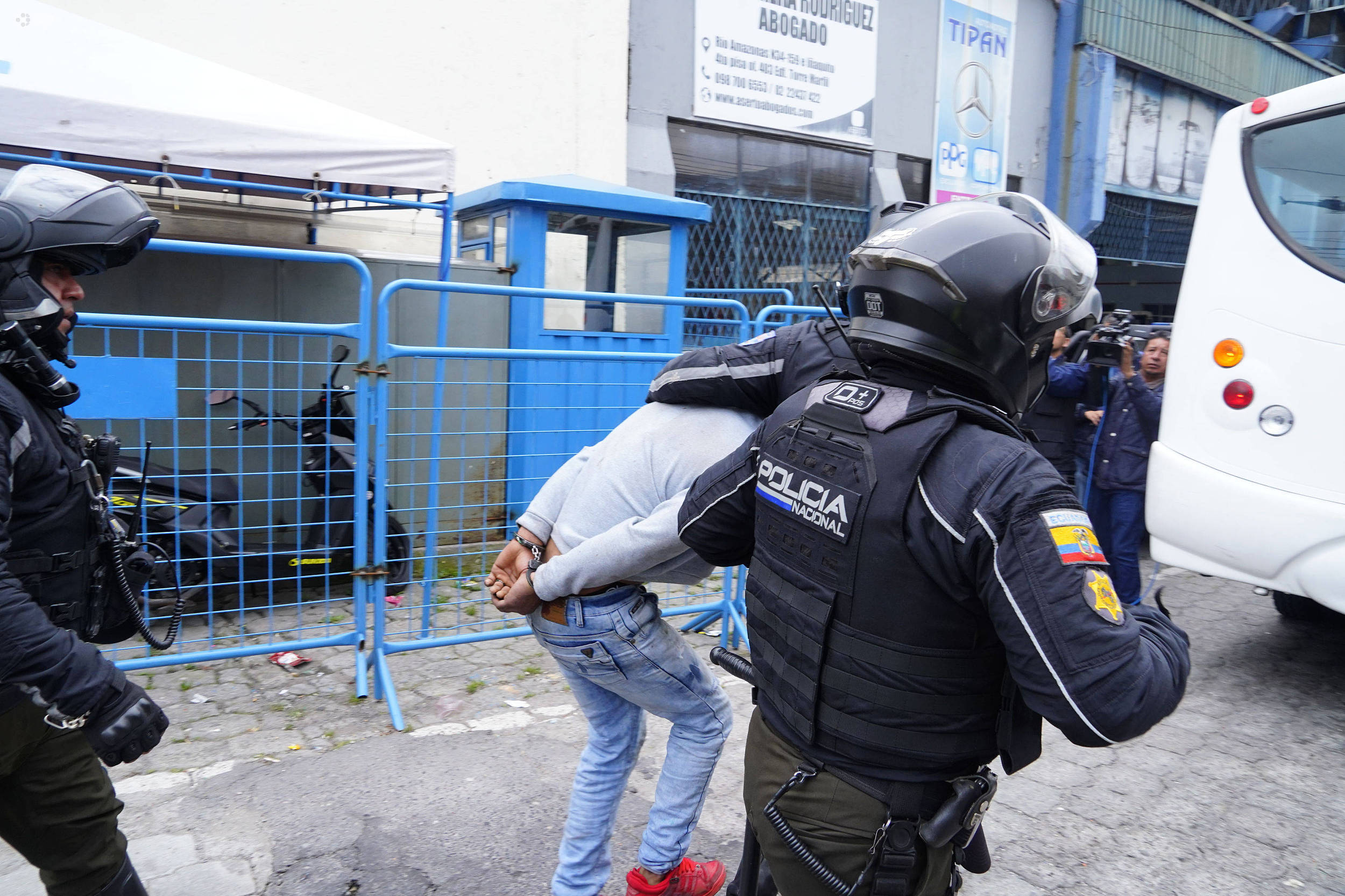 厄瓜多尔一监狱发生暴乱_厄瓜多尔遇害_厄瓜多尔监狱事件