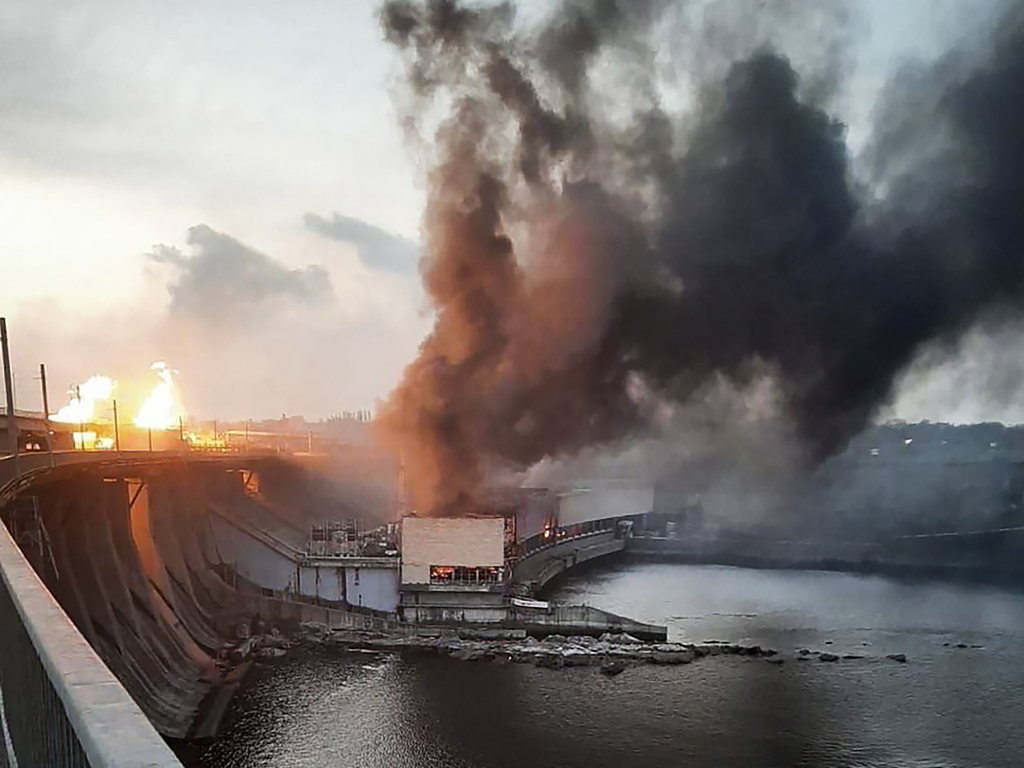 乌克兰能源危机_乌克兰能源设施再遭大规模空袭_乌克兰能源寡头