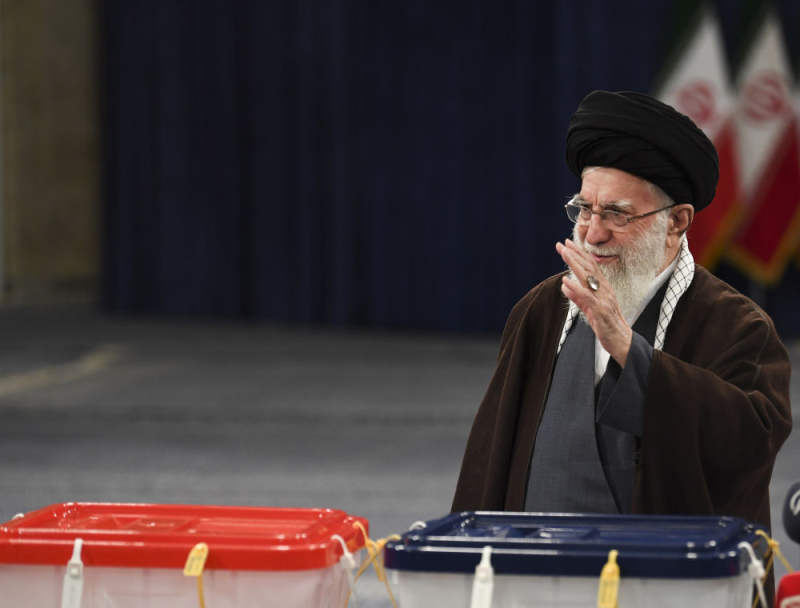 伊朗声称报复美国_以总理威胁伊朗：敢报复就坐等地狱_伊朗报复行动开始