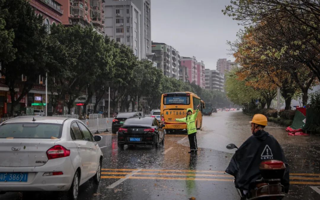 24小时雨量_韶关1小时雨量破纪录_72小时雨量分布图