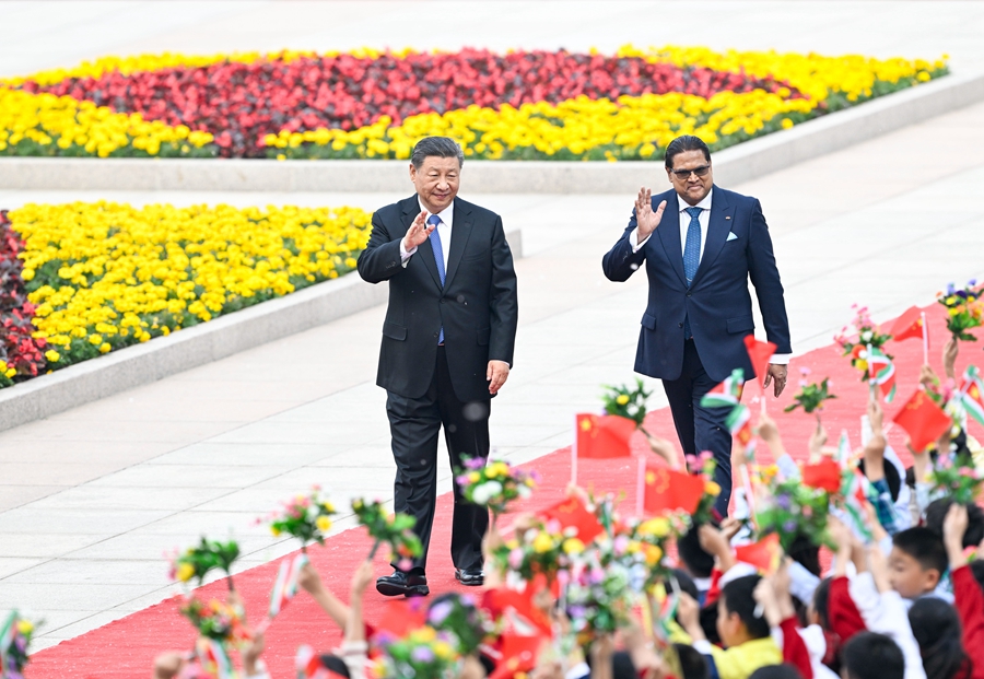 习近平同苏里南总统会谈_习近平同苏里南总统会谈_习近平同苏里南总统会谈