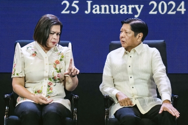 菲律宾两大家族被指已“决裂”，杜特尔特：美国让南海充满了争吵