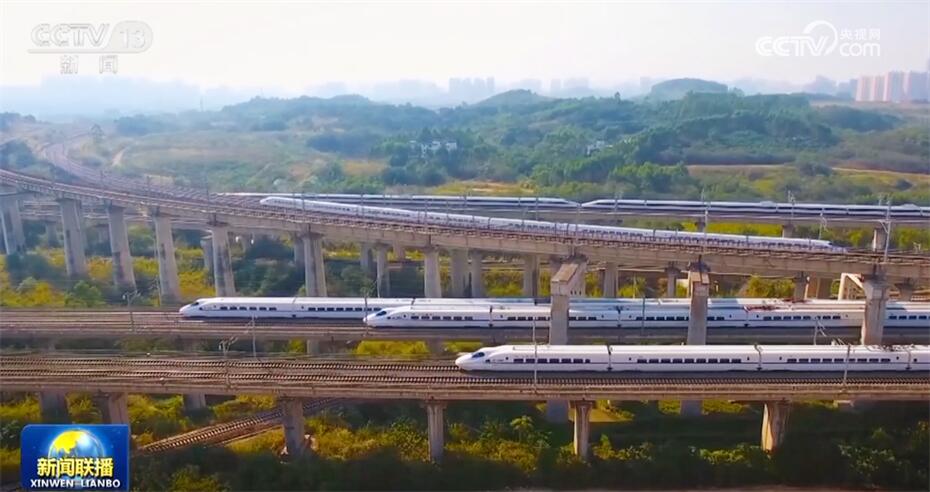 中国载重最大货运列车今将开行_货运列车载重量_一列货运列车载重