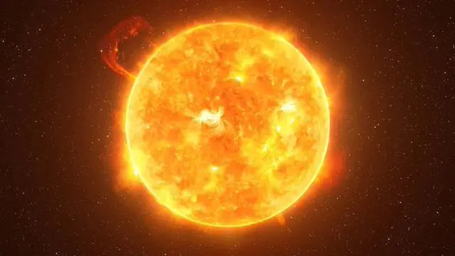 太阳黑子和地球谁大_比地球宽16倍的太阳黑子群发飙_太阳黑子比地球大