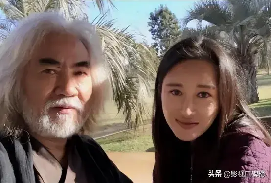 _张纪中娇妻晒出生10天的女儿，有钱人也不容易，73岁日夜照顾妻子_张纪中娇妻晒出生10天的女儿，有钱人也不容易，73岁日夜照顾妻子