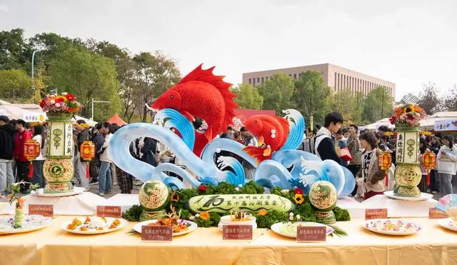 端午板书设计_高校连续10年组织师生下湖捞鱼_饥荒如何刷屎