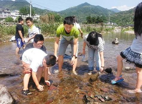 钓鱼解梦周公梦见蛇_梦见自己钓鱼,周公解梦_钓鱼解梦周公梦见好多鱼