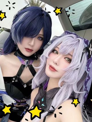 知名动漫博主半半子cosplay图片集锦，动漫博主cosplay美图大全