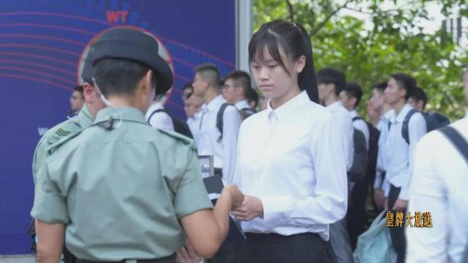 _携香港警队海陆空重磅回归，年度大片《香港警察故事2024》｜皇牌大放送_携香港警队海陆空重磅回归，年度大片《香港警察故事2024》｜皇牌大放送