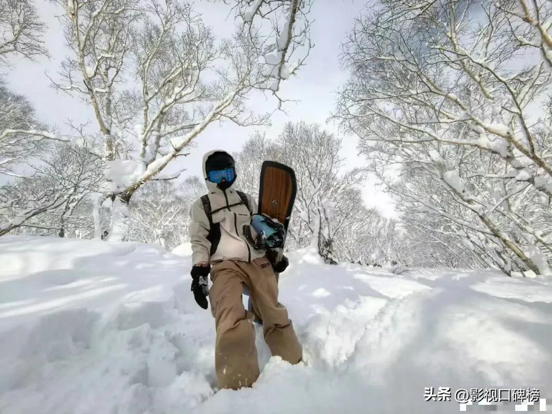 谢霆锋滑雪照片__谢霆锋滑雪视频歌曲