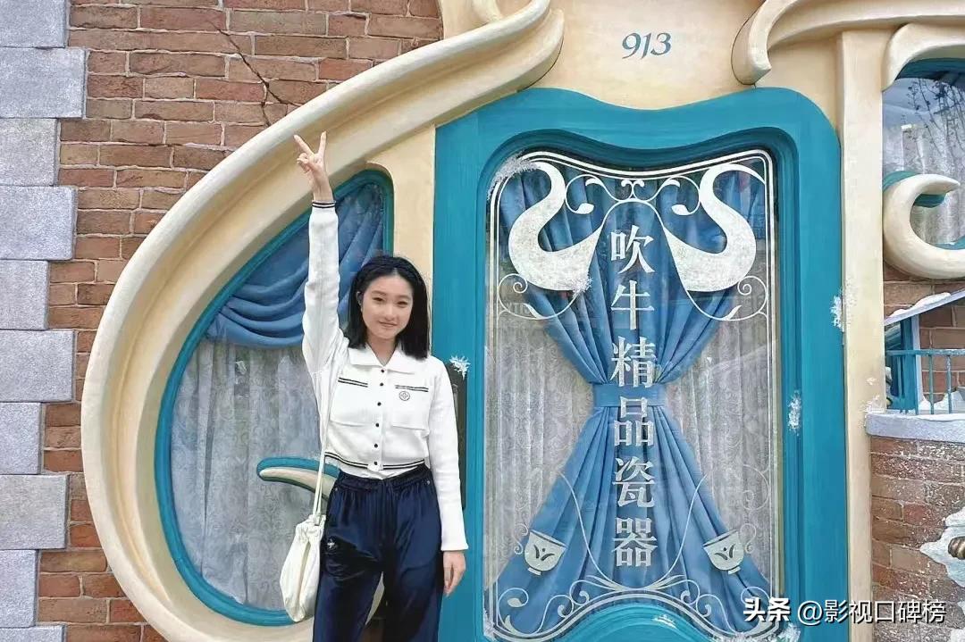 _文章16岁女儿跳民族舞，戴帽子和亲爹很像，遗传马伊琍的干净气质_文章16岁女儿跳民族舞，戴帽子和亲爹很像，遗传马伊琍的干净气质