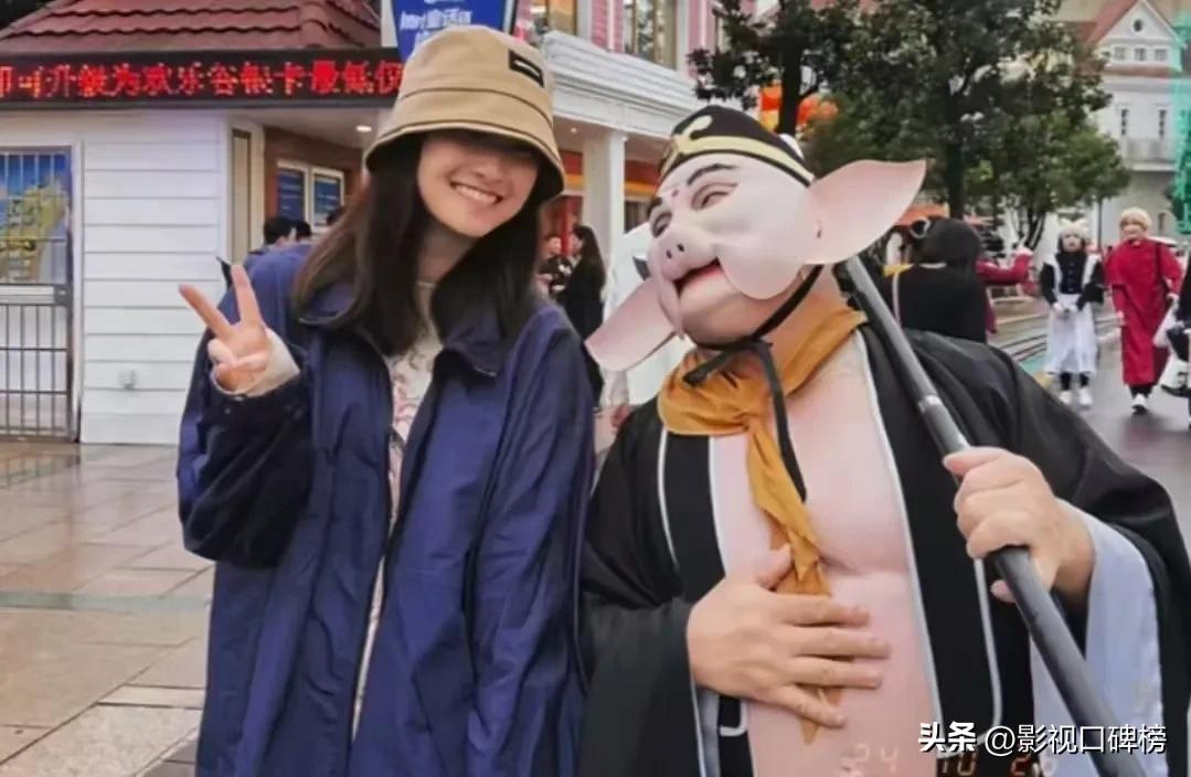 文章16岁女儿跳民族舞，戴帽子和亲爹很像，遗传马伊琍的干净气质_文章16岁女儿跳民族舞，戴帽子和亲爹很像，遗传马伊琍的干净气质_