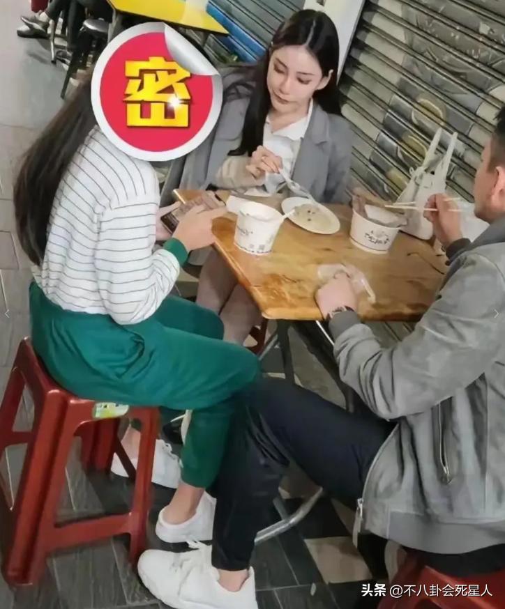 _小玥兒與大S如復制粘貼，跟后媽生活衣著體態變好，讓人略感欣慰_小玥兒與大S如復制粘貼，跟后媽生活衣著體態變好，讓人略感欣慰